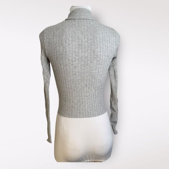 Bershka Grey‎ Slim Fit Turtleneck Sweater - Picture 3 of 5